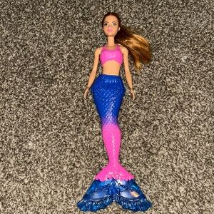 Barbie Mermaid Doll with Auburn Hair good condition pony tail never undone